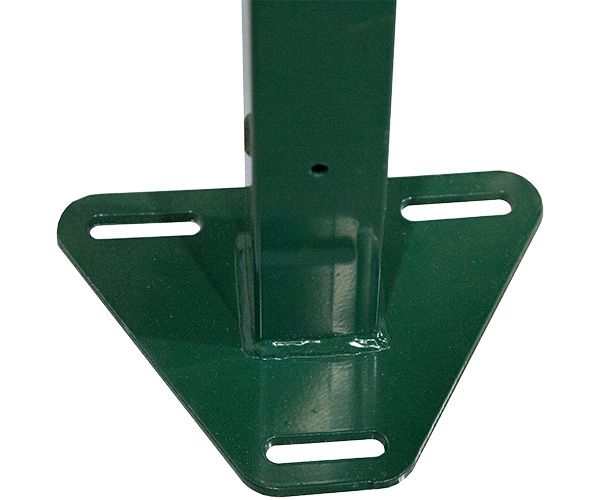 Основание столба - треугольное